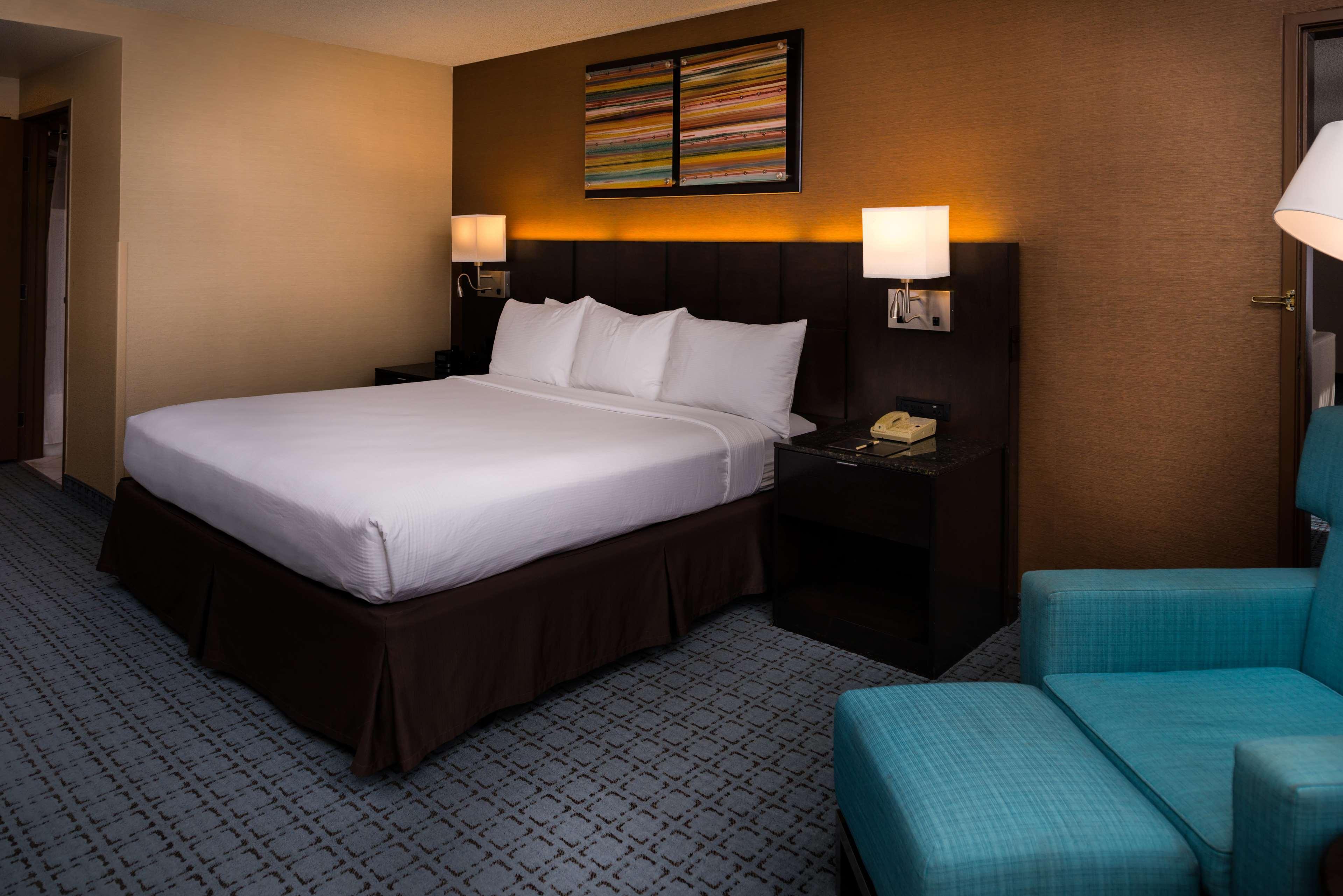 Hotel Doubletree By Hilton Whittier Exterior foto