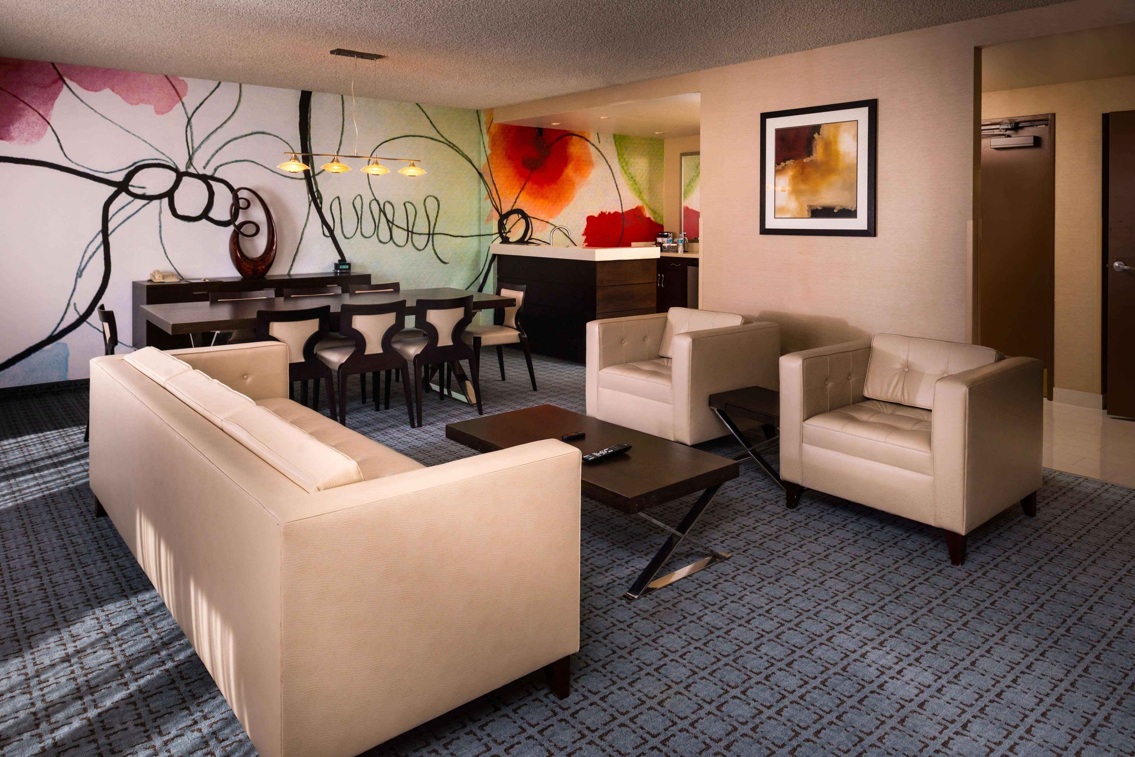 Hotel Doubletree By Hilton Whittier Exterior foto