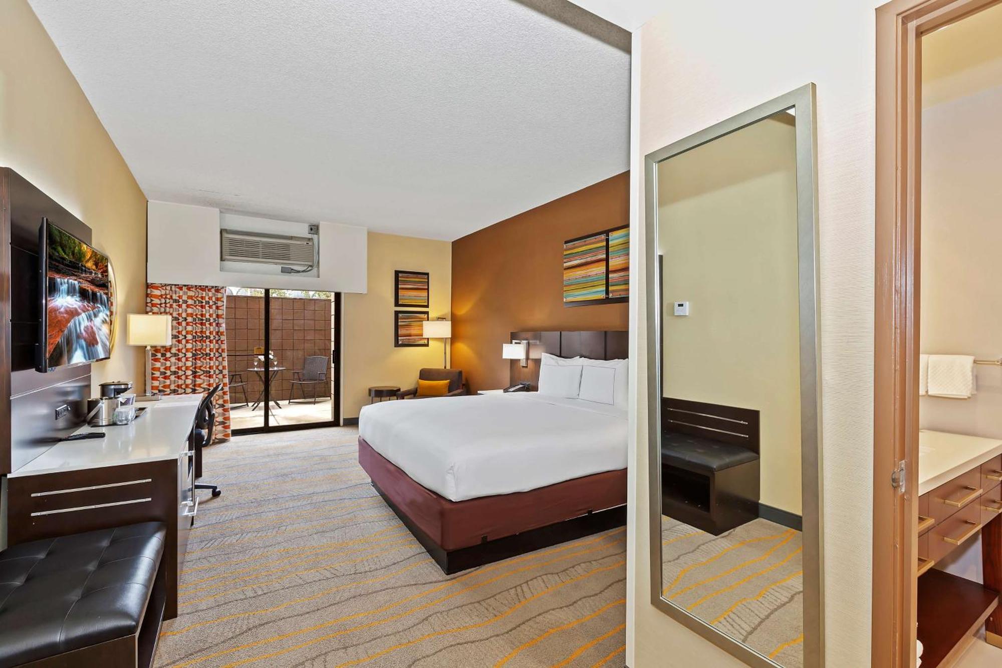 Hotel Doubletree By Hilton Whittier Exterior foto