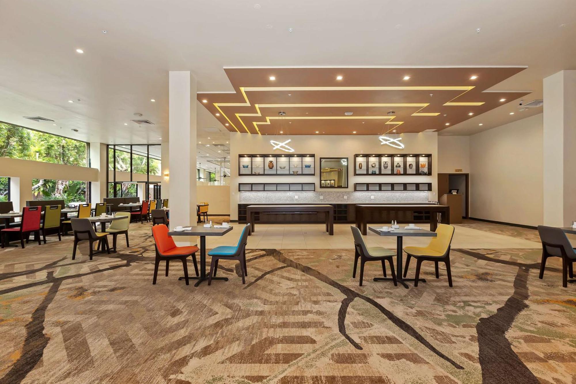 Hotel Doubletree By Hilton Whittier Exterior foto
