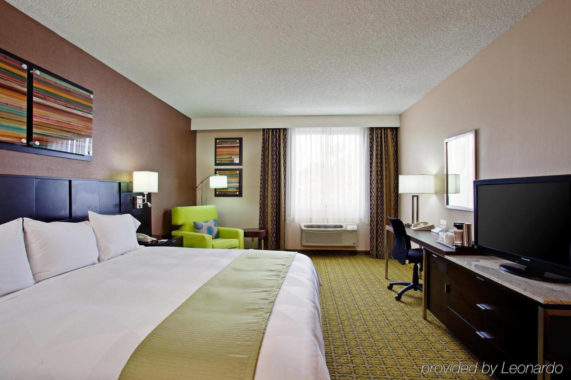 Hotel Doubletree By Hilton Whittier Exterior foto