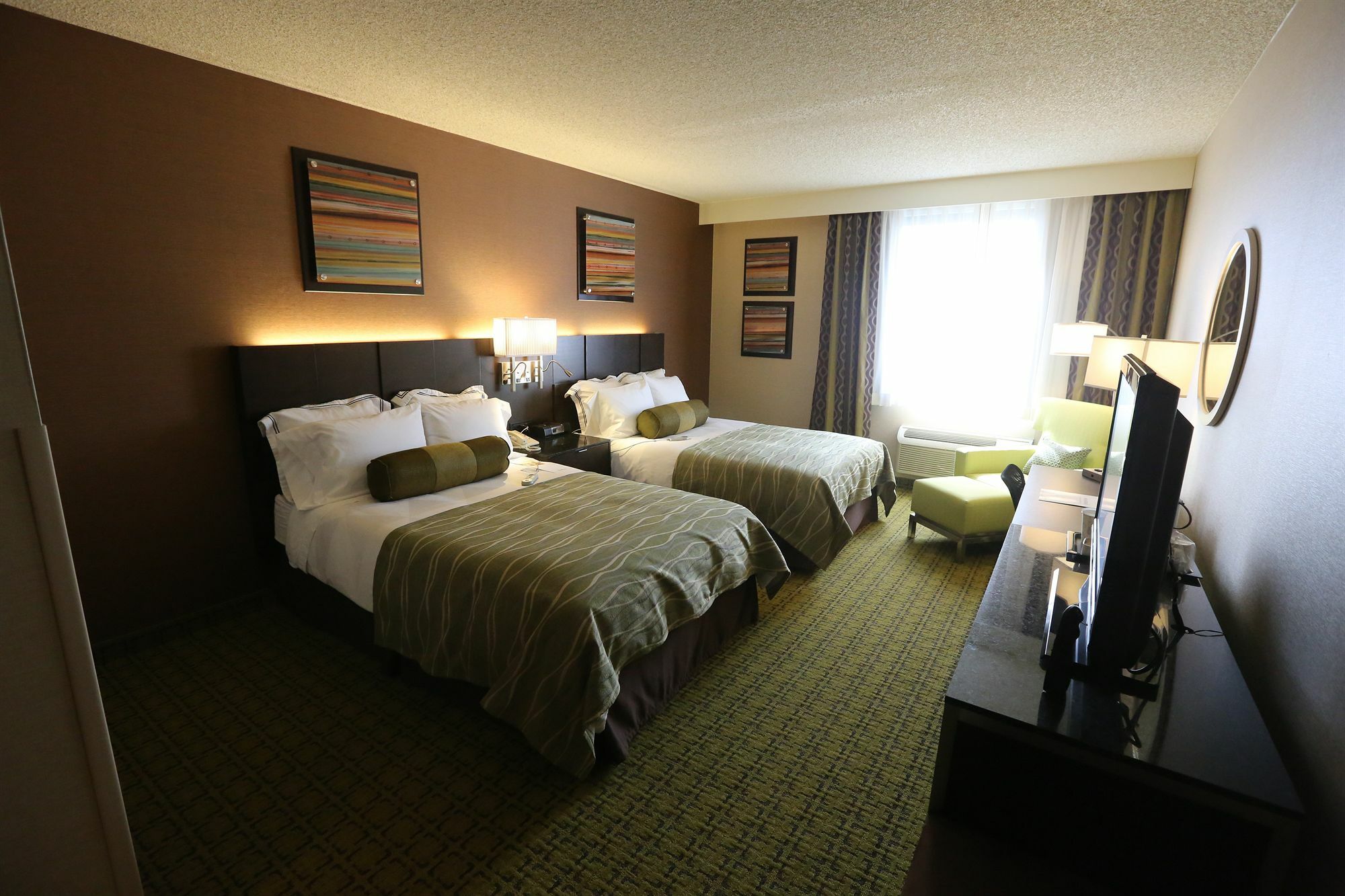 Hotel Doubletree By Hilton Whittier Exterior foto