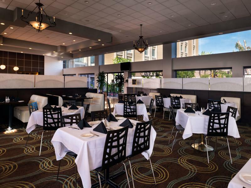 Hotel Doubletree By Hilton Whittier Exterior foto