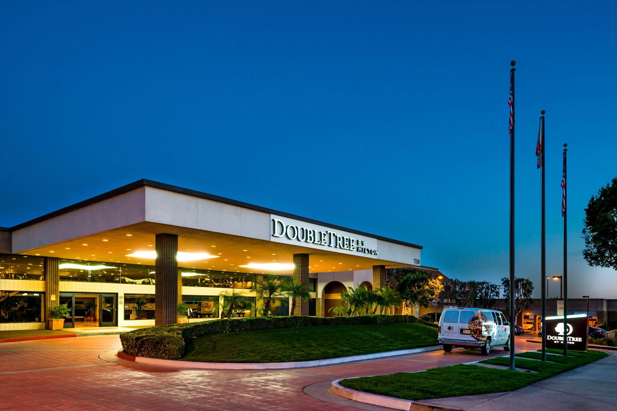 Hotel Doubletree By Hilton Whittier Exterior foto